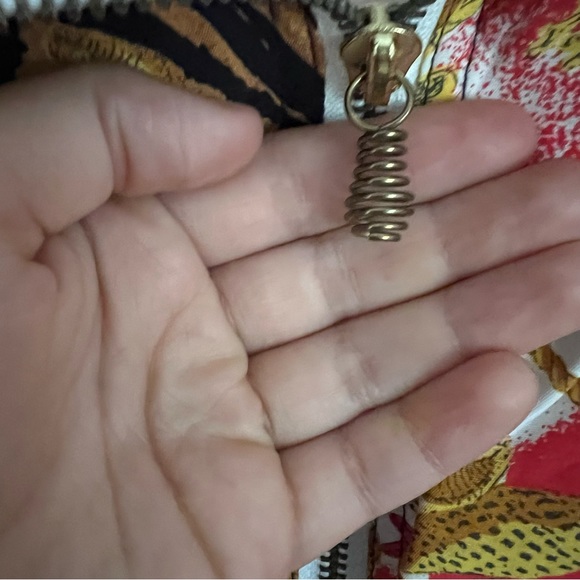 Vintage 1980s Rare Animal Print Gold Red Womens windbreaker bomber Jacket Size M - Picture 4 of 11